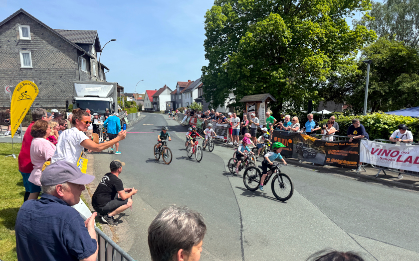 Kinderrennen beim Dautpher Pfingstpreis